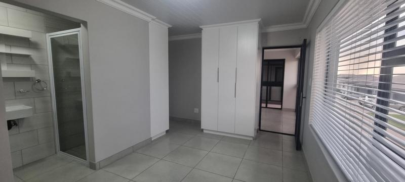 To Let 3 Bedroom Property for Rent in Dana Bay Western Cape
